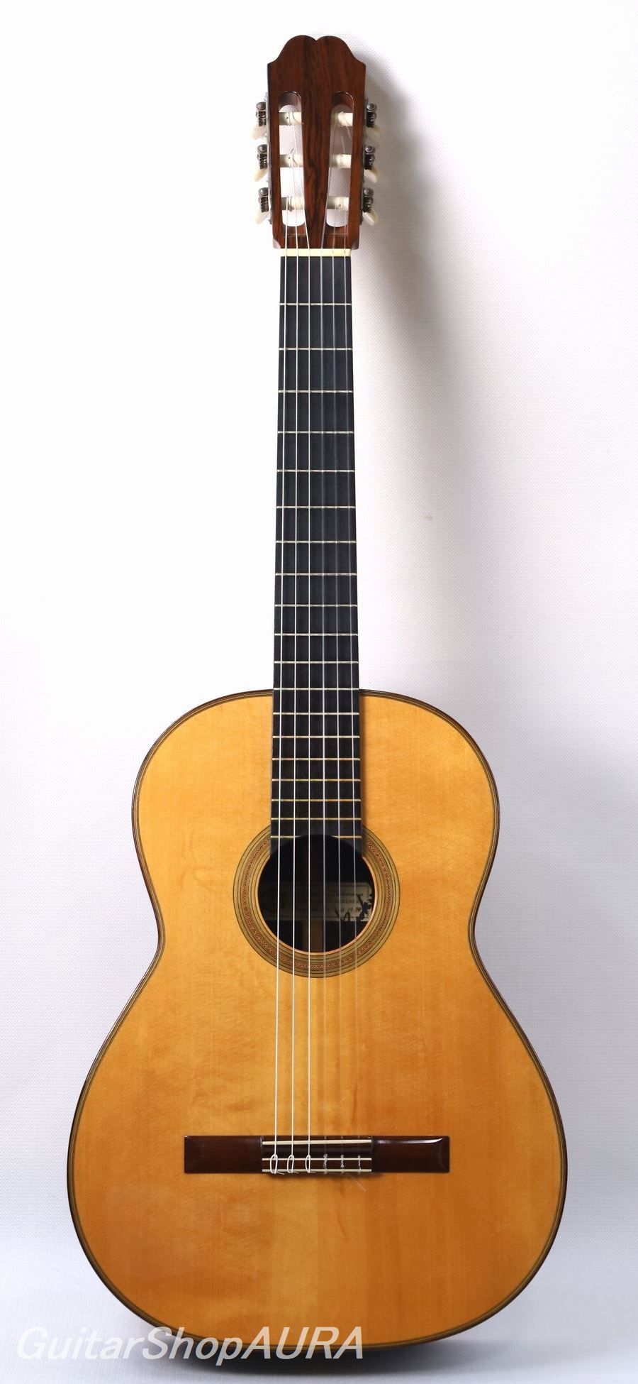 クラシックギター：ヘルムート ブッフシュタイナーのギター（中古  